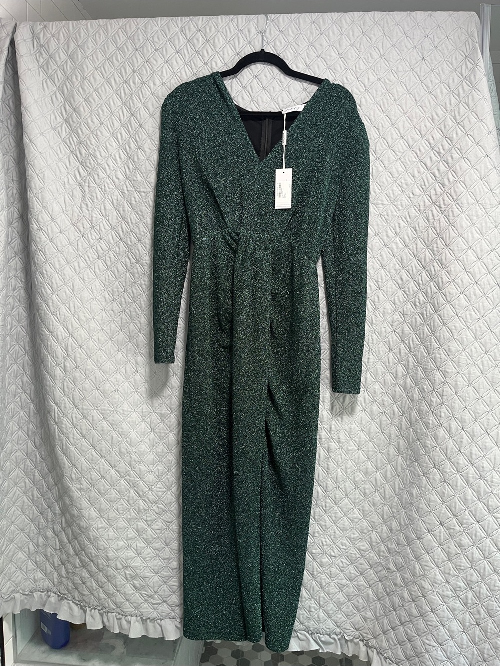 Petal & Pup Emerald Green Long Sleeve V-Neck Dress